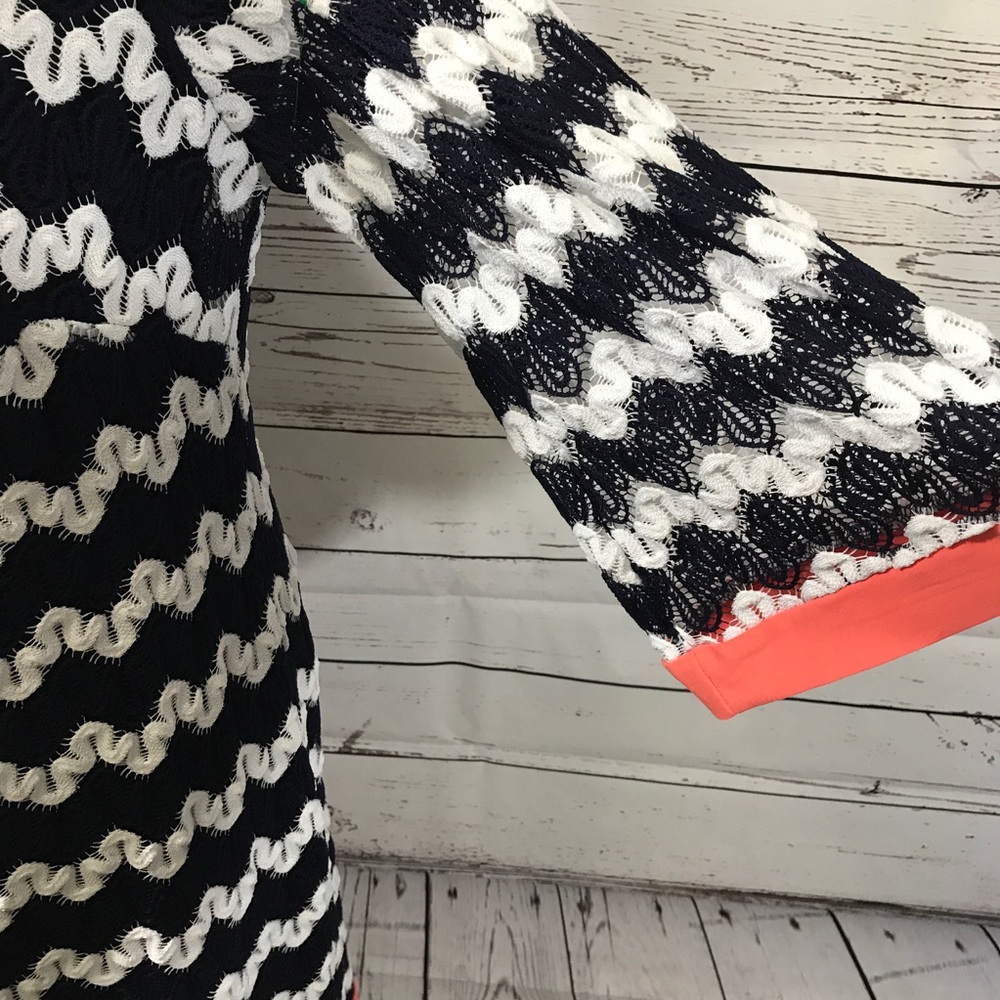 Navy & White Midi Dress - Picture 5 of 10